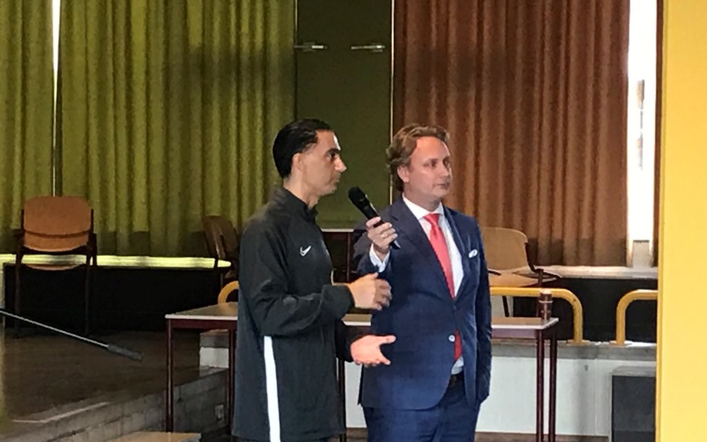 Serdar tijdens de campagne